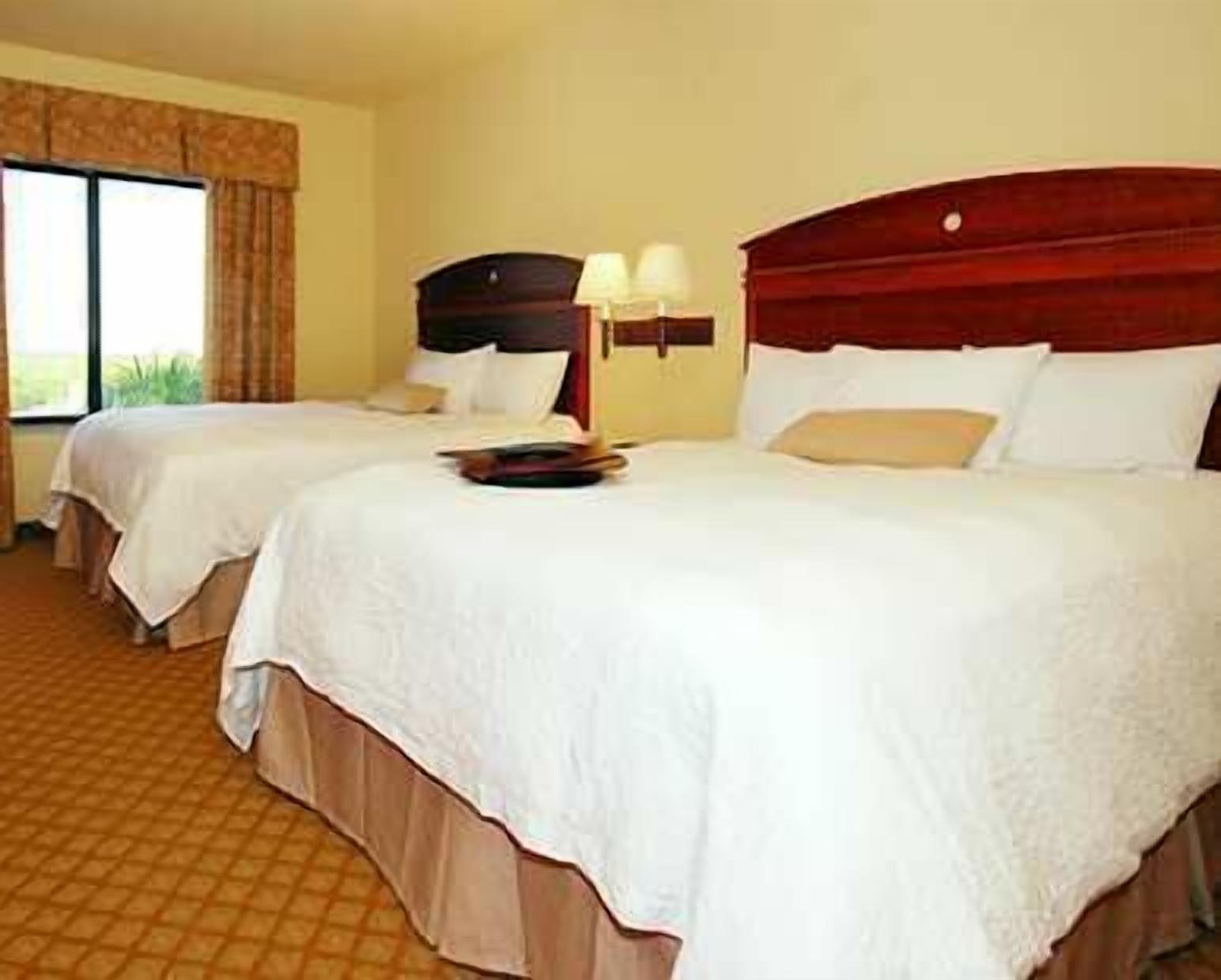 Hampton Inn & Suites Pharr Buitenkant foto
