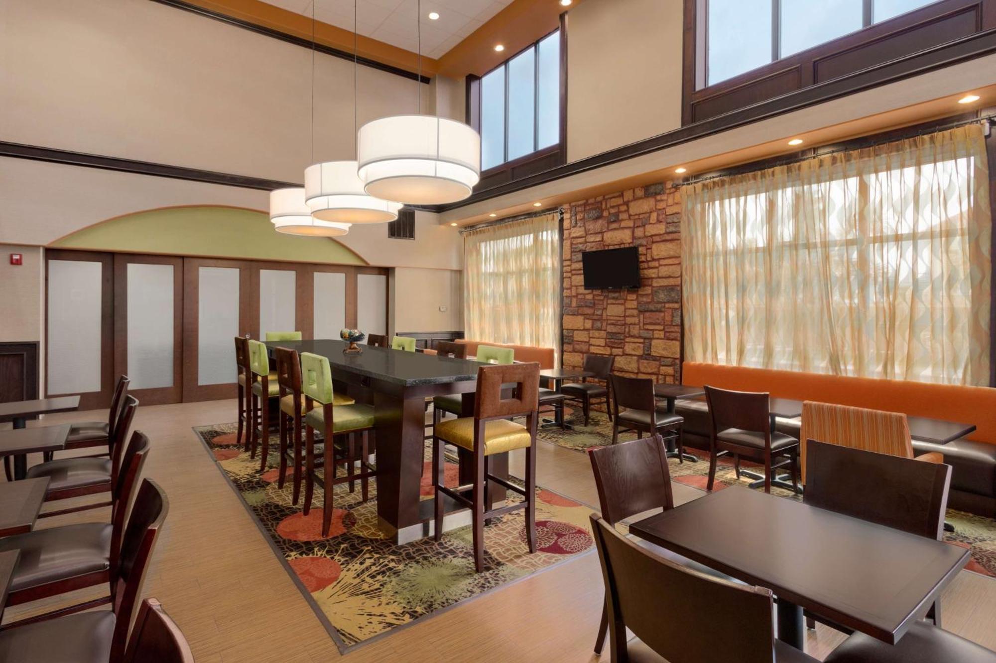Hampton Inn & Suites Pharr Buitenkant foto