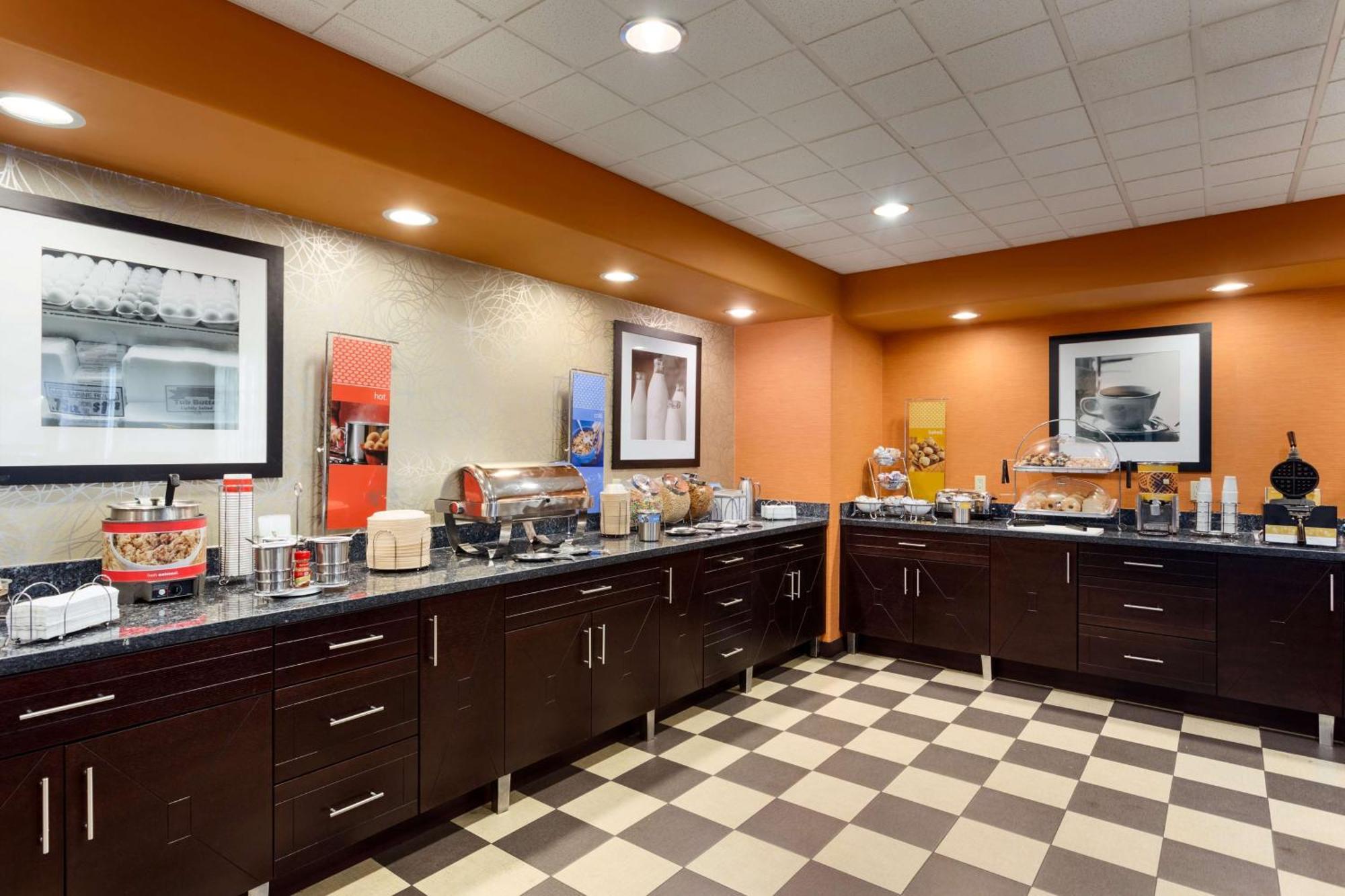 Hampton Inn & Suites Pharr Buitenkant foto